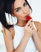 Анкета проститутки Ангелина - метро Ломоносовский, возраст - 23